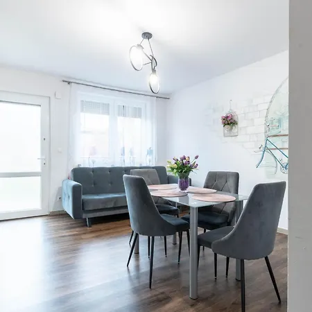 Zakatki Swiata アパート ポズナン